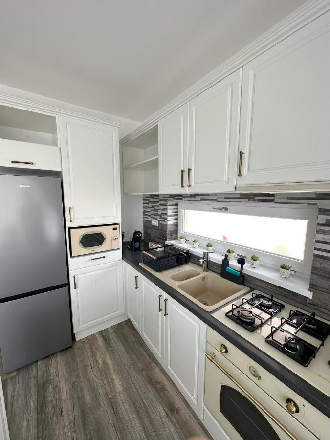 Elisio - Maple House Apartment Ghimbav Екстериор снимка