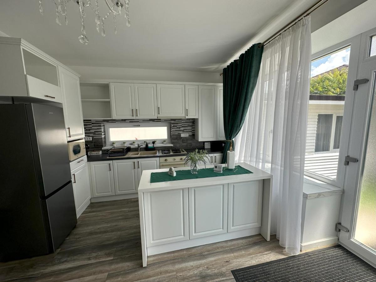 Elisio - Maple House Apartment Ghimbav Екстериор снимка